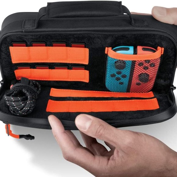 bionik Commuter Reinforced Tactile Bag for Nintendo Switch and Accessories BLACK - Picture 4 of 7